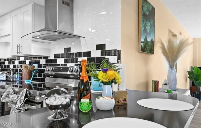 Building Photo - 413 Augusta Blvd