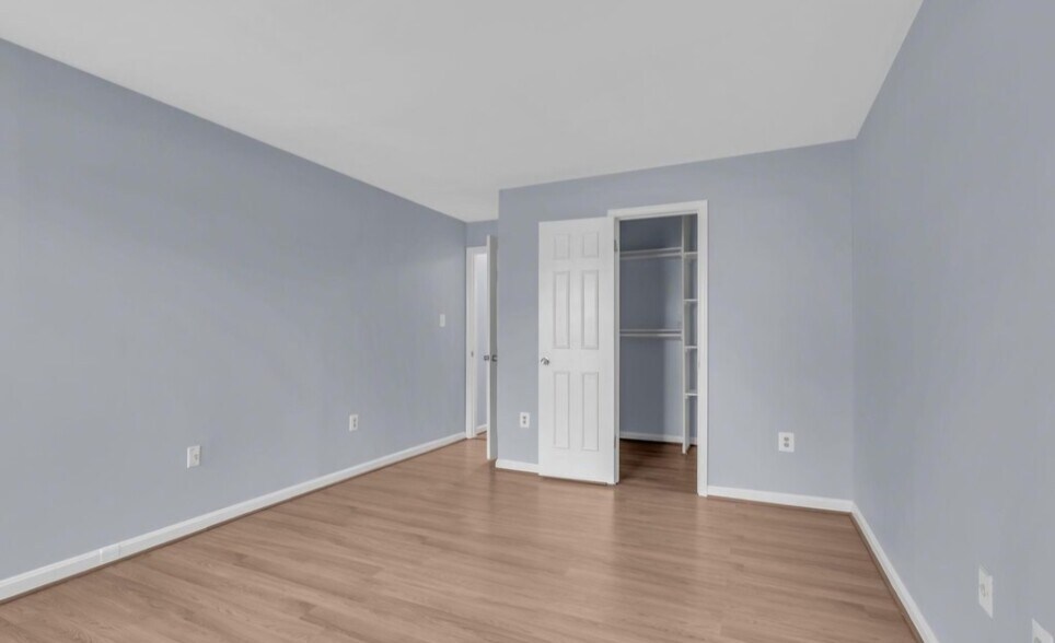 Building Photo - 10206 Ashbrooke Ct