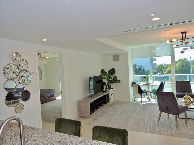 Building Photo - 1170 101st St