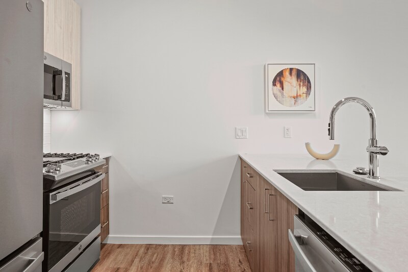 Building Photo - 197 N Aberdeen St