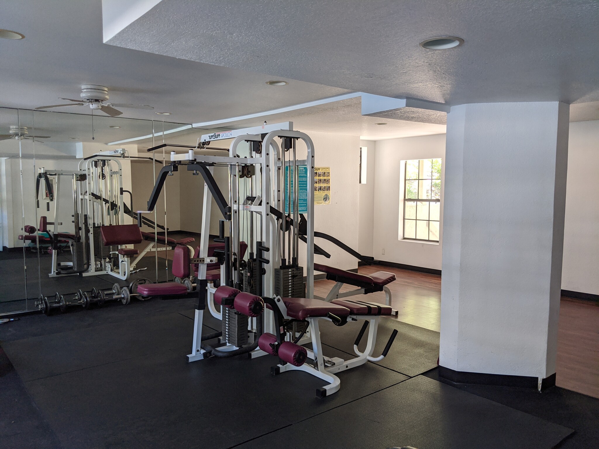 Weight Room - 2225 Linwood St