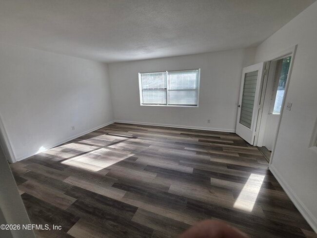 Building Photo - 7816 Catawba Dr
