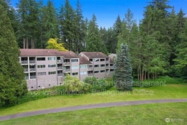 Building Photo - 2 Marigold Dr