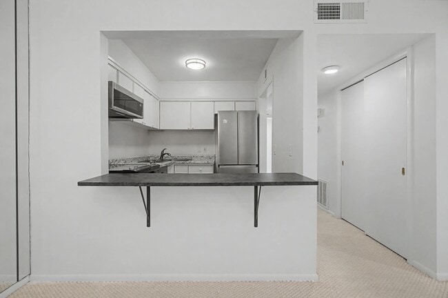 Building Photo - 116 Harding Pl