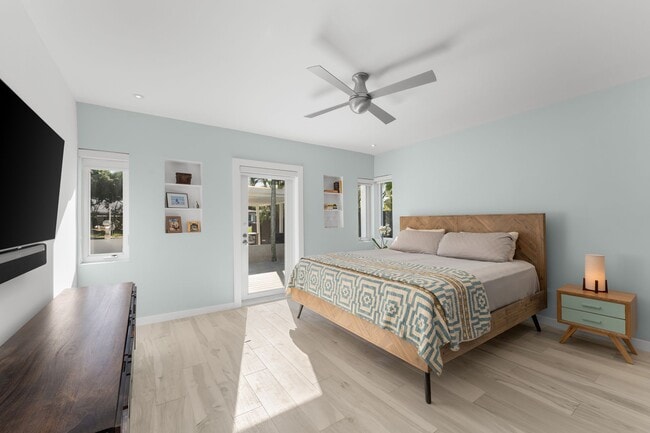 Building Photo - 7901 Noremac Ave