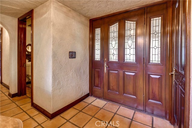 Building Photo - 31171 Paseo Acacia