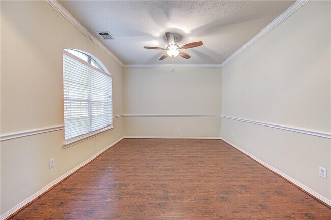 Building Photo - 5007 Jade Cove Ct