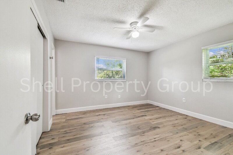 Building Photo - 16901 Melba Ln
