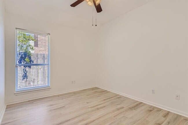 Building Photo - 6740 Poncha Pass