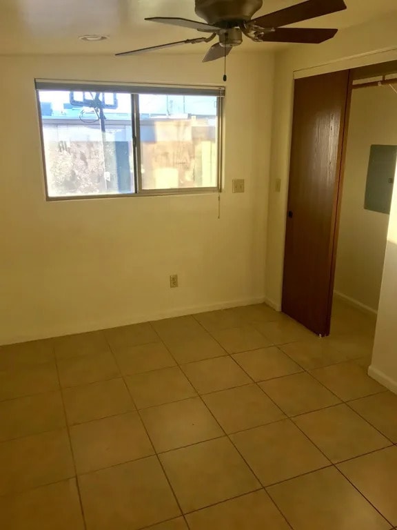 Building Photo - HOUSE FOR RENT