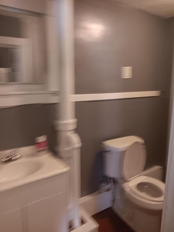 Building Photo - 1137 E 66th St