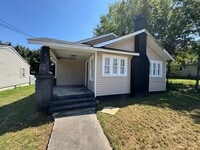 Building Photo - 219 Church St