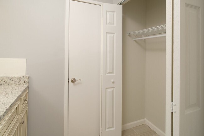 Building Photo - 138 Duvall Ln