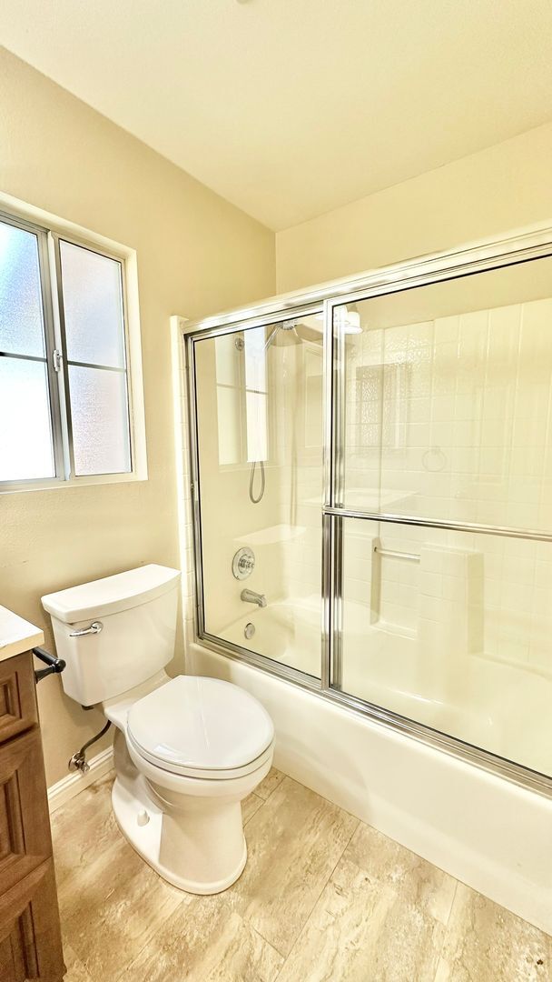 Building Photo - Beautifully Updated and Upgraded Two-Story...