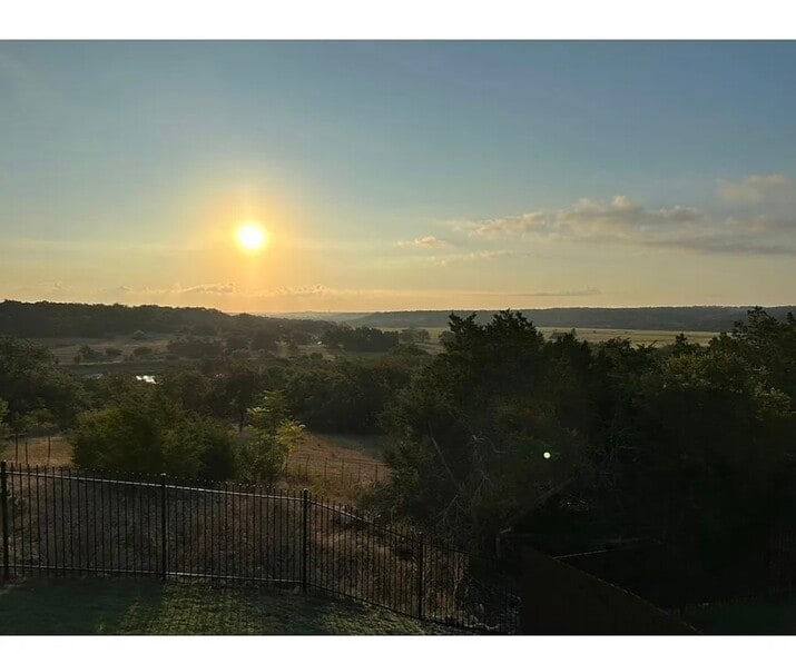 Building Photo - 1920 Centerline Ln