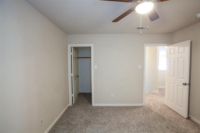 Building Photo - 2805 Gooseberry Dr
