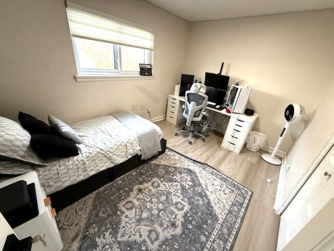 Building Photo - 23838 Barfield St