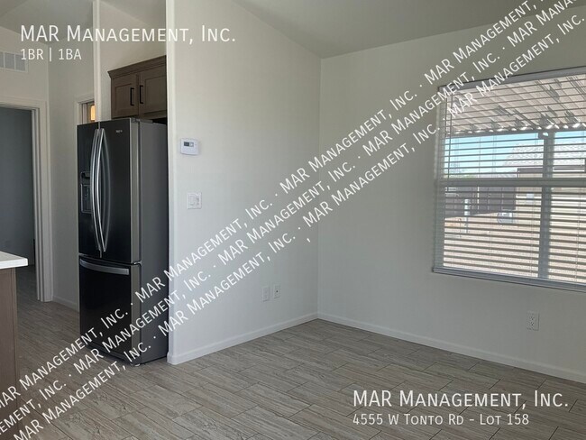 Building Photo - 4555 W Tonto Rd