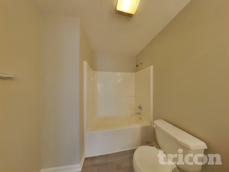 Building Photo - 10992 Cedar Pine Dr