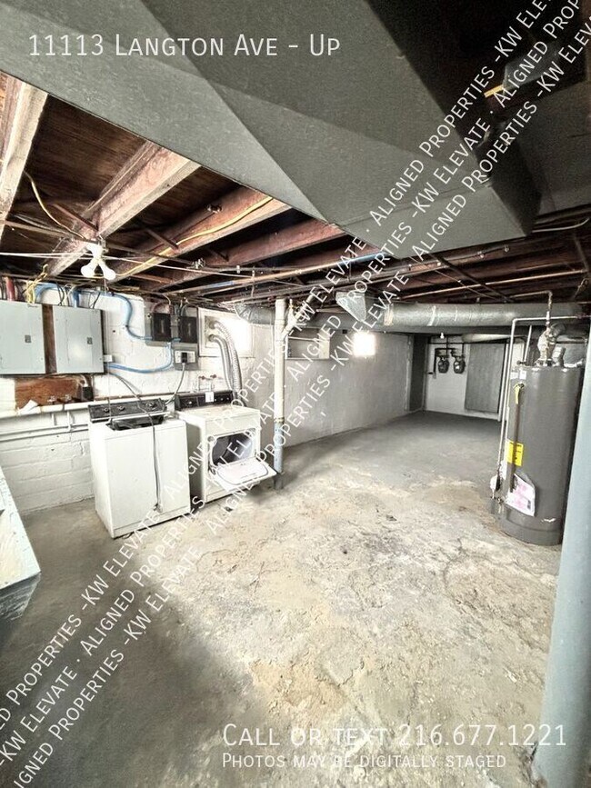 Building Photo - 11113 Langton Ave