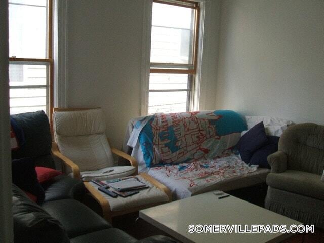 Building Photo - 339 Beacon St