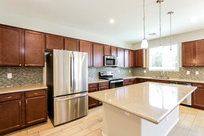 Building Photo - 7931 E Boise St