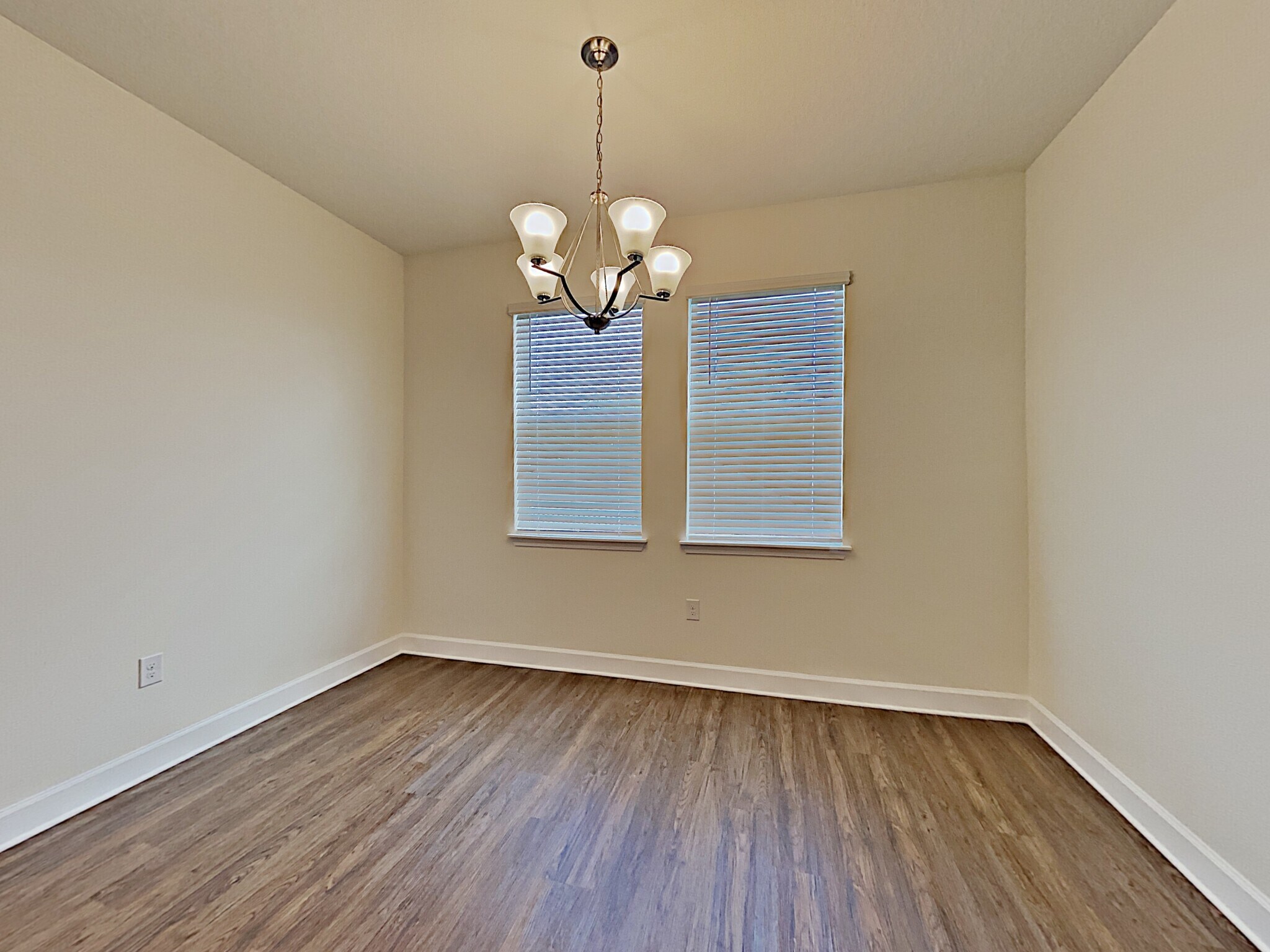 Building Photo - 1022 Walden Oaks Pl