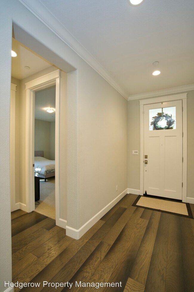 Building Photo - 4 br, 3 bath House - 2071 Morlan Drive