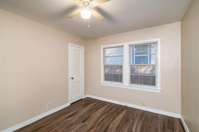 Building Photo - 6161 Brocks Ln