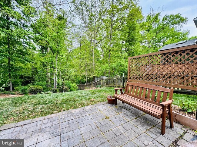 Building Photo - 12525 Hedges Run Dr