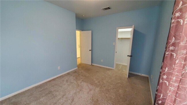 Building Photo - 9421 Lisi Anne Dr