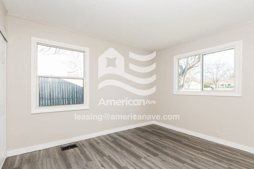 Building Photo - 3681 Nevada Ave