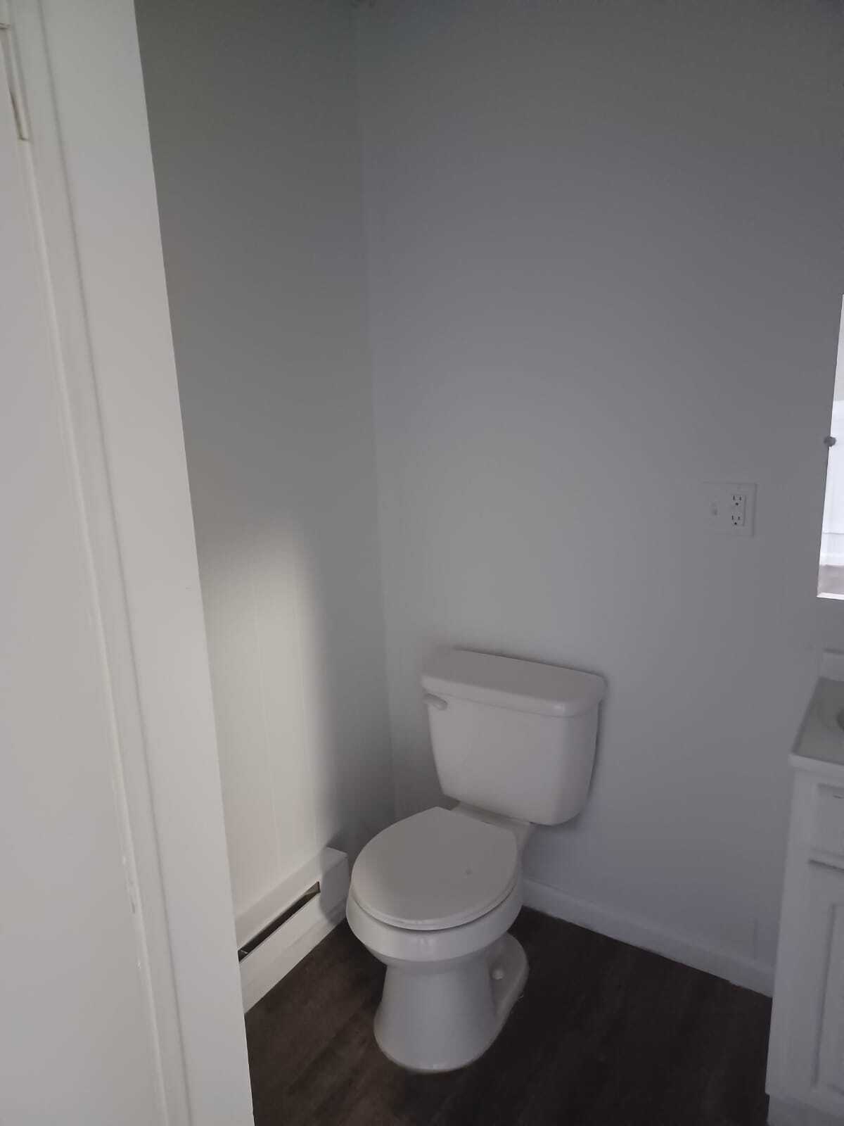 Building Photo - 215 Virginia Ave