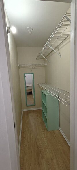 Building Photo - 4000 SW 23rd St