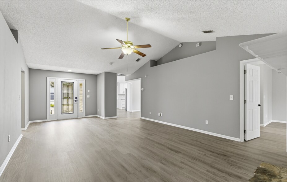 Building Photo - 11356 Sutton Lakes Ct