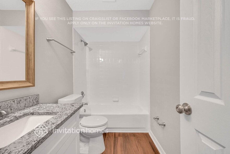 Building Photo - 332 Dagama Ct