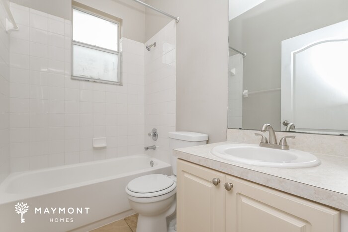 Building Photo - 13206 Beechberry Dr