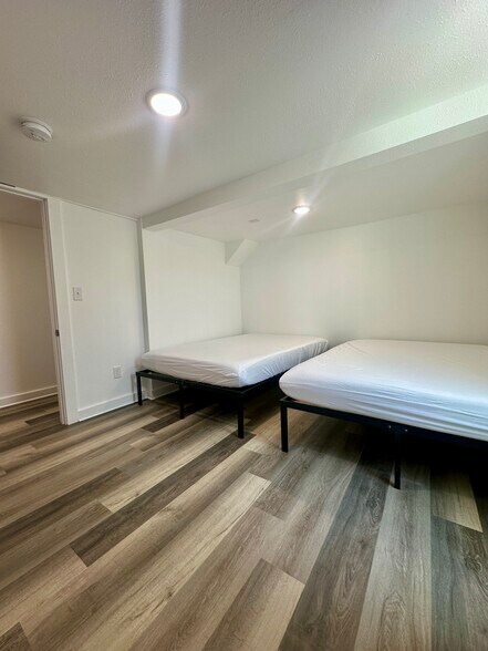 Basement bedroom - 309 N 200 W
