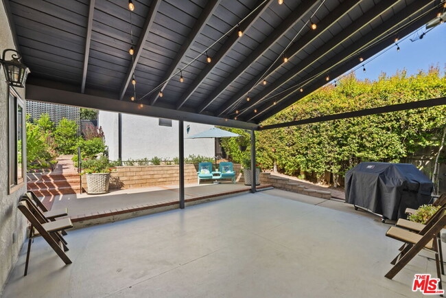 Building Photo - 1517 Glendon Ave