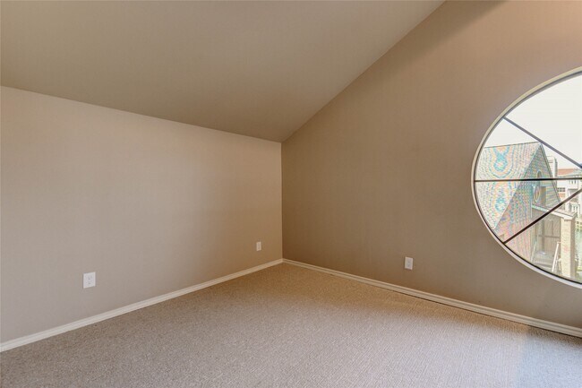 Building Photo - 2023 Gentryside Dr