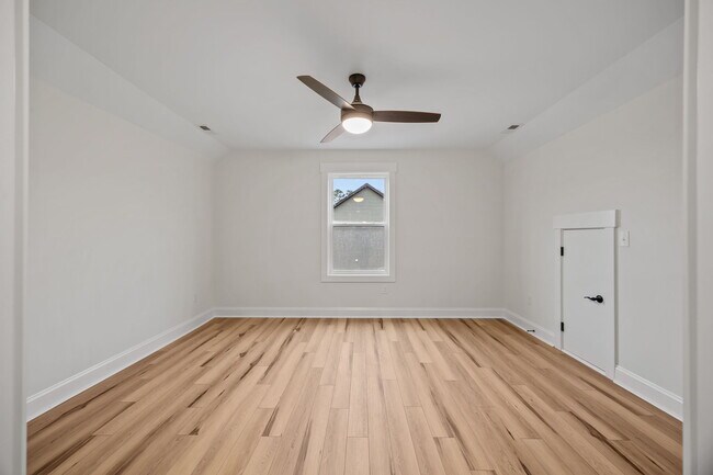 Building Photo - 1010 Gibson Rd