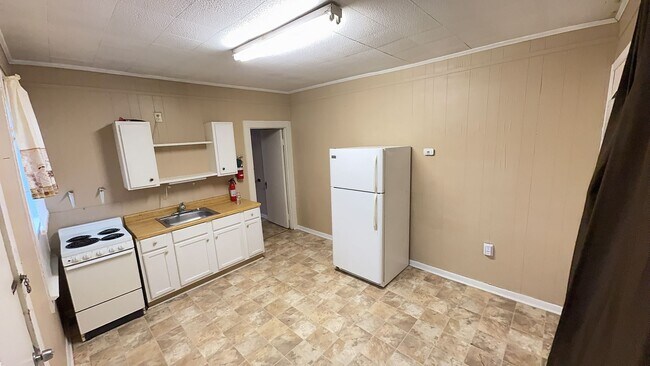 Building Photo - 4121 LA-1