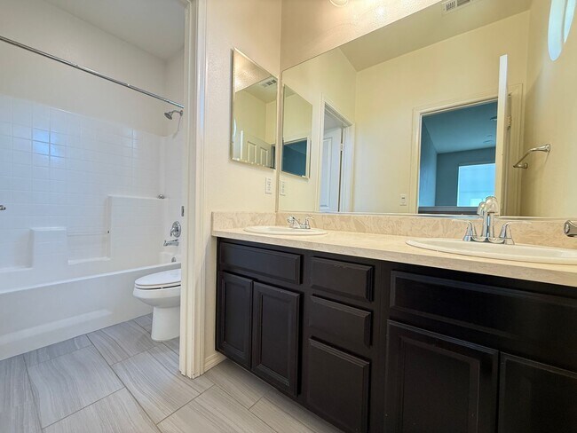 Building Photo - 24122 Village Cir Dr