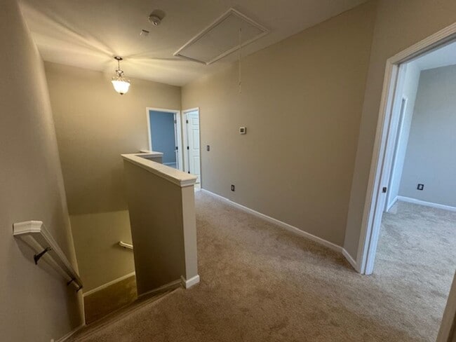 Building Photo - Beautiful 2-Story Townhome in Renaissance Park – Minutes from Downtown Raleigh!
