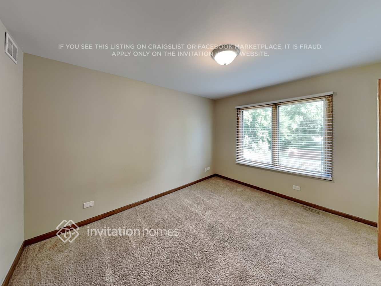 Building Photo - 34W532 Colley Dr