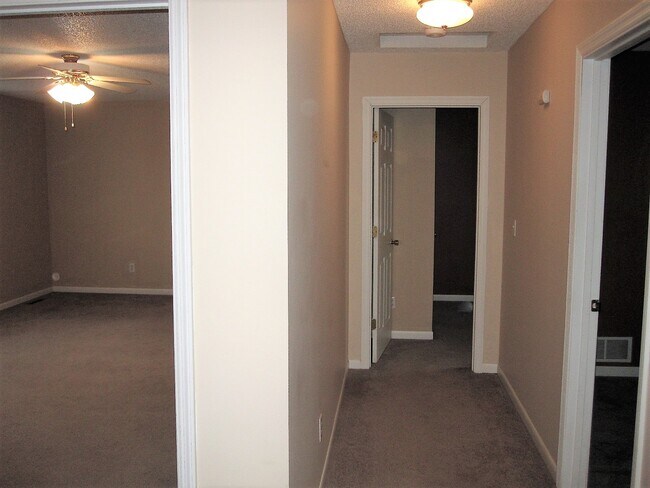 Building Photo - 2213 Namekagon St