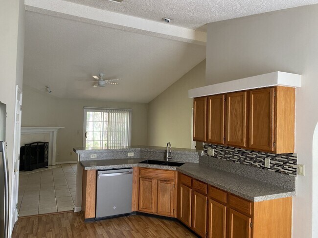 Building Photo - COMING SOON – 3 Bedroom, 2 Bathroom Single...