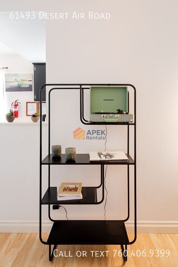 Building Photo - 61493 Desert Air Rd