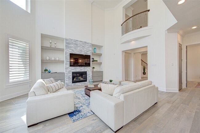 Building Photo - 13703 Northwood Meadow Cir