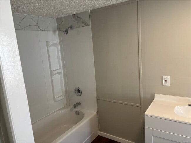 Building Photo - 1322 Aquila Dr